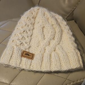 Cozy Cream Knit Beanie